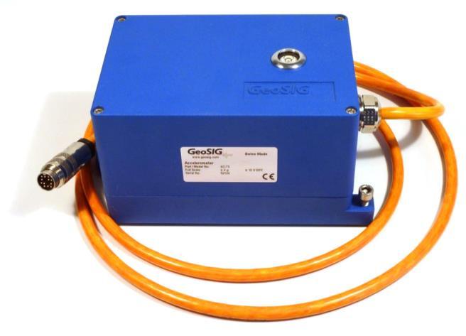 5, 1, 2, 3 or 4 g Bandwidth from DC to 200 Hz Exemplary Offset stability Temperature and drift compensation Robust suspension system Single Bolt Mounted Enclosure with up to ± 10 of Leveling