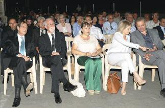 Στο χαιρετισμό του, ο κ.