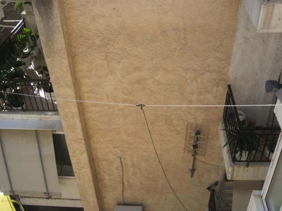 Τροφοδοτικό Εικόνα 79: Τελική κατασκευή κεραίας Εικόνα 80: Το