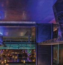 For this reason, hard surfaces are used, aggressive lines and strong angles, hidden lights highlighting all the above.