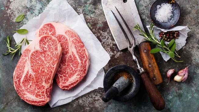 Τα μυστικά για το κρέας ΤΕΤΑΡΤΗ 12 ΟΚΤΩΒΡΙΟΥ 2016 Το κρέας, όπως όλοι γνωρίζουμε είναι απαραίτητο στη διατροφή μας, καθώς αποτελεί μια από τις πιο βασικές πηγές πρωτεϊνών.