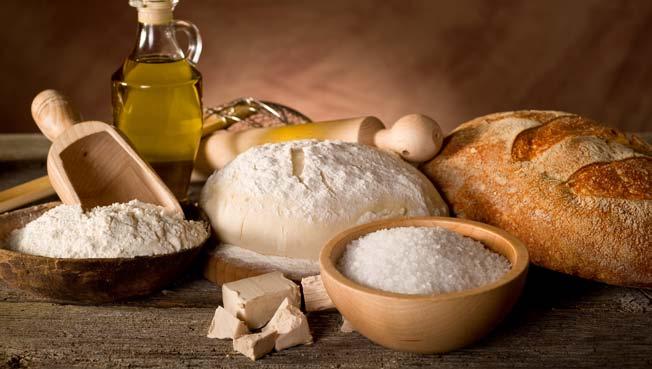 Ψωμί ΔΕΥΤΕΡΑ 14 ΝΟΕΜΒΡΙΟΥ 2016 Εδώ και χιλιάδες χρόνια, οι άνθρωποι ανακάτευαν αλεύρι, νερό και μαγιά για να φτιάξουν ψωμί.