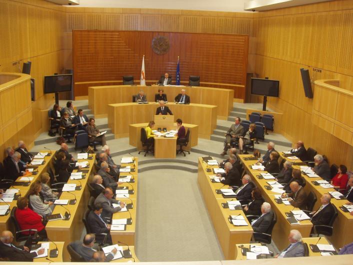 την κρατική παρέμβαση με πιο πετυχημένο τρόπο, έχοντας το πλεονέκτημα να βρίσκεται δίπλα στον κάθε πολίτη που τον έχει ανάγκη και προσφέροντας άμεσα και ανθρώπινα, χωρίς γραφειοκρατικές διαδικασίες.