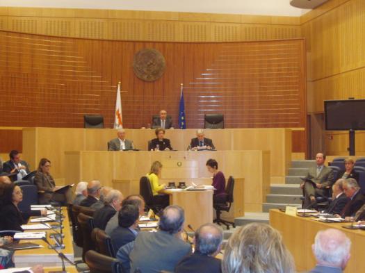 Πρακτικά της Βουλής των Γερόντων 13 η ΣΥΝΟΔΟΣ Συνεδρίαση 26 ης Νοεμβρίου 2011 (Ώρα έναρξης: 9.10 π.μ.) ΠΡΟΕΔΡΟΣ: (Γ. ΟΜΗΡΟΥ) Καλημέρα σας.