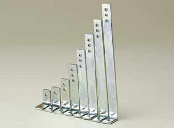 UCK-P SERIES UCKP MOUNTING BRACKET FOR UCUCNUCY Mounting screw is attached to UC case. Part name Pcs Material Finish Mounting bracket 4 Steel t1.6 Trivalent chromate Part no. / dimensions Part no.