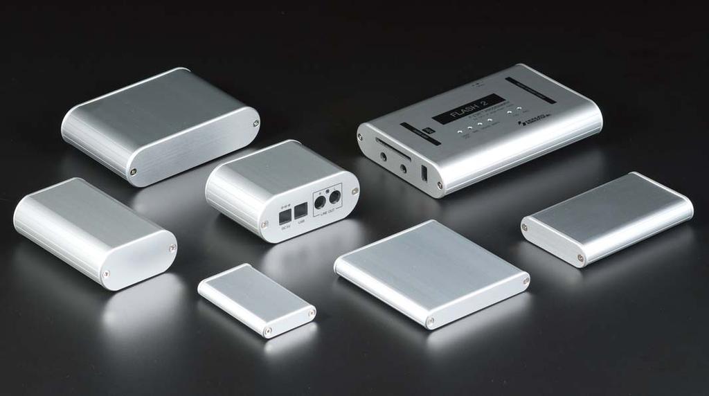 MXA SERIES MXA ALUMINIUM MOBILE ENCLOSURE FEATURE Round shape and fitted mobile case.