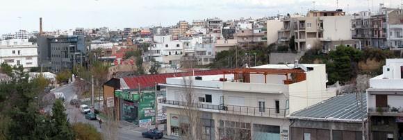 Ένα άλλο πρόβλημα, που παρουσιάστηκε μετά το 2000 και την εφαρμογή του Ευρώ στην Ελλάδα, είναι οι ακριβές τιμές που πληρώνουν οι κάτοικοι του Ηρακλείου κυρίως στη διασκέδαση.