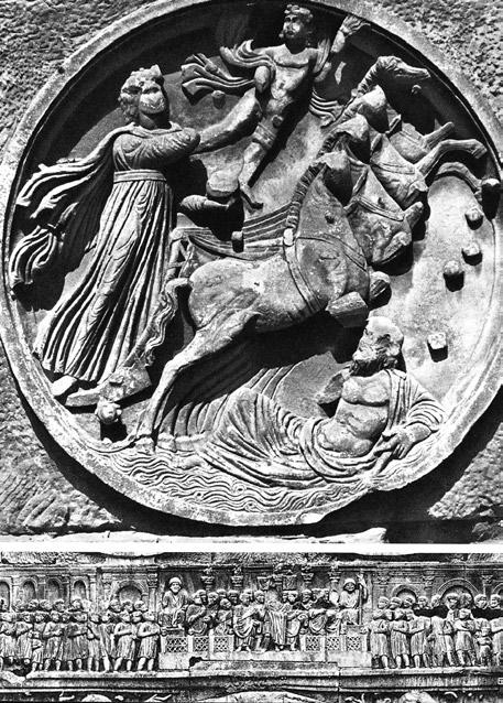 200 Горан Јанићијевић Сл. 2 Медаљон са представом Сола Fig. 2 Medallion with depiction of Sol Сл. 3 Медаљон са представом Луне Fig. 3 Medallion with depiction of Luna 21,16).