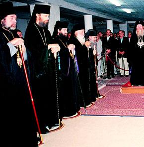 ΕΩΡΤΑΣΕ ΜΕ Λ Η ΙΕΡΑ Α ΚΟΙΝΟΒΙΑ ΤΩΝ ΑΓΙΩΝ Κ ΚΑΙ ΙΟΥ Εωρτάσθηκε μὲ τὴν προσήκουσα ἐπισημότητα καὶ λαμπρότητα ἡ Πανήγυρις τῆς Ιερᾶς Μονῆς τῶν Αγίων Κυπριανοῦ καὶ Ιουστίνης Φυλῆς Αττικῆς, τὴν Τετάρτη 2.