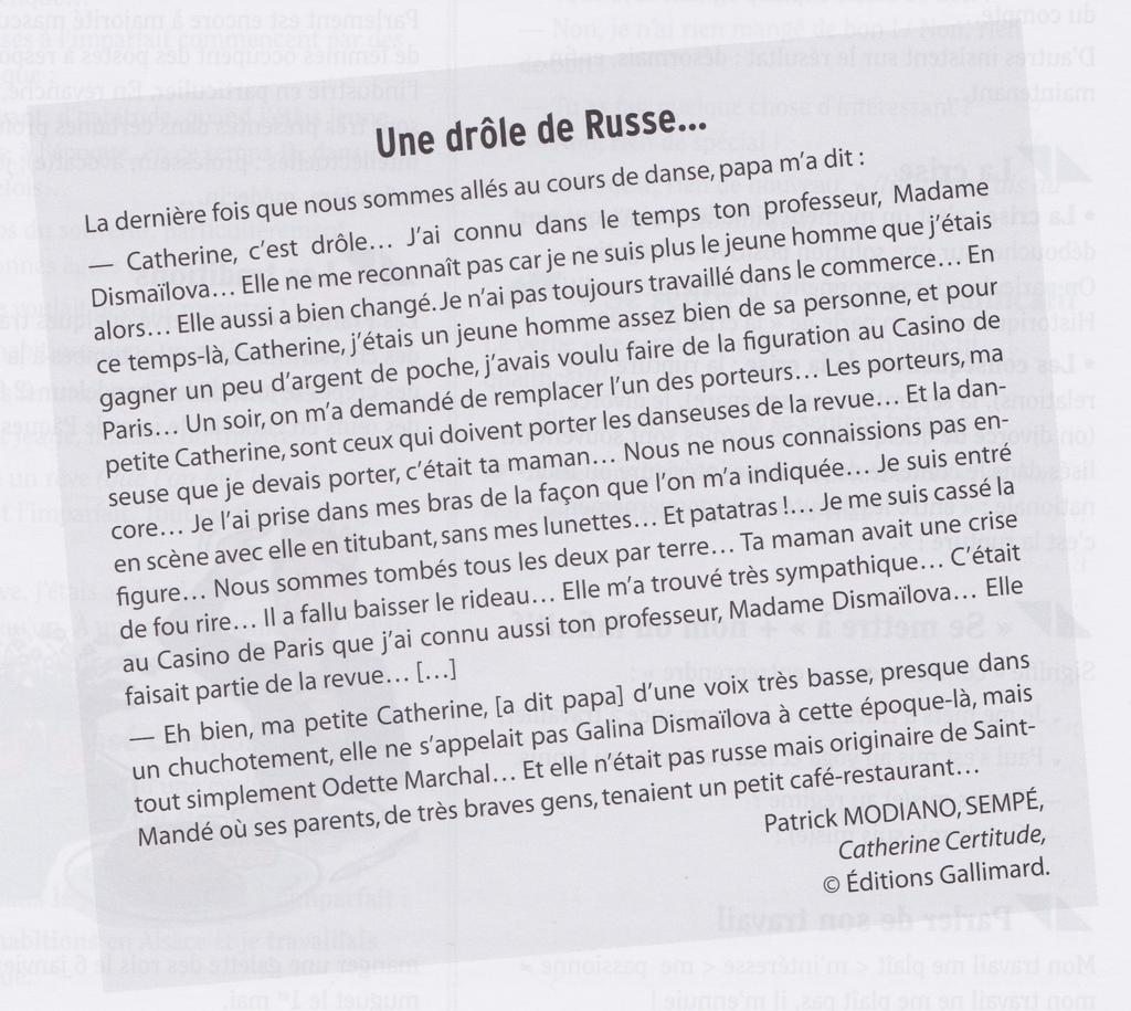 UNIVERSITÉ DE PATRAS: CENTRE D ENSEIGNEMENT DE LANGUES ÉTRANGÈRES Je l'ai prise dans mes bras de la façon que l'on m'a indiquée... Je suis entré en scène avec elle en titubant,sans mes lunettes.