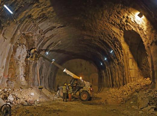 Έκθεση Εταιρικής Υπευθυνότητας 2016 Στον καθορισμό υποχρεώσεων ασφαλείας κάθε υπεργολάβου μας και την αξιολόγησή του Στην εκπαίδευση των εργαζομένων μας Στη συνεχή παρακολούθηση του επιπέδου