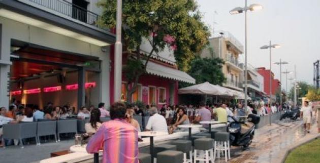 Στο νότιο τμήμα της περιοχής προς το Ρουφ, υπάρχουν αρκετές κατοικίες, κυρίως από παλιούς κατοίκους, και λιγότερα μαγαζιά ήπιας