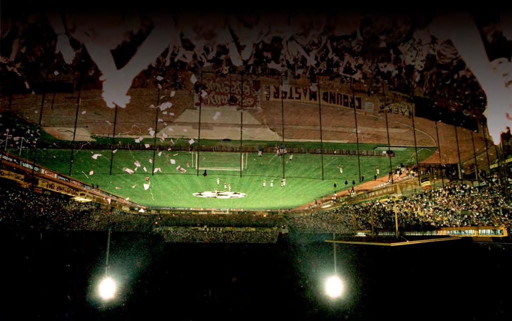 ONTHIS DAY 1994 Το σεντόνι του Champions League στρώνεται για πρώτη φορά σε ελληνικό γήπεδο στον αγώνα ΑΚ-Αγιαξ στη Νέα Φιλαδέλφεια. ΗΡΟΗΝΙΑ ΓΑΤΗ ΥΡΩΠΗ!