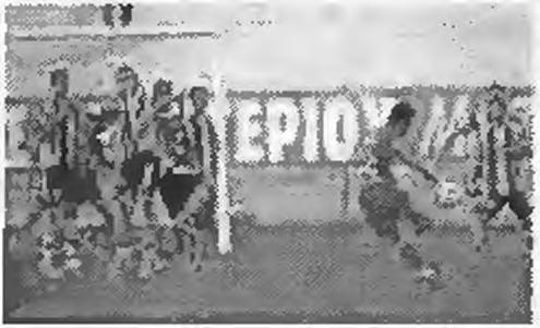 Θα ήταν παράλειψη να μην αναφερθώ και oro λίγο αλλά εκδηλωτικό κόσμο, που κυρίως ήταν γονείς τών ποδοσφαιριστών. Αυτή η ομάδα αναγνωρίστηκε σήμερα απ' όαους βρέθηκαν στο γήπεδο Περιστεριού.