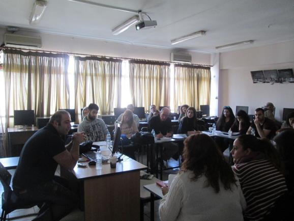 Μερικές ενδεικτικές εικόνες της εκπαίδευσης, σαρωμένα αντίγραφα των υπογεγραμμένων