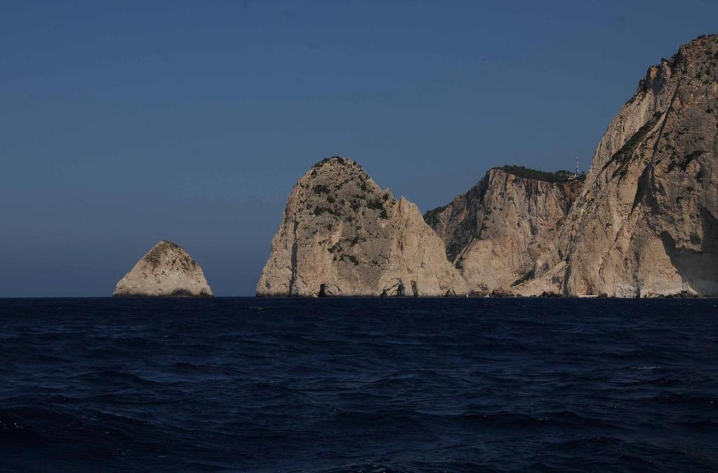 ΠΑΡΑΚΟΛΟΥΘΗΣΗ ΧΕΡΣΑΙΩΝ ΟΙΚΟΤΟΠΩΝ ΚΑΙ ΕΙΔΩΝ ΧΛΩΡΙΔΑΣ ΤΗΣ