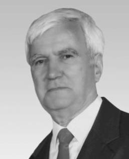 Την όμορφη ψυχή του και την τρανή καρδιά. Στέρεψε πια το δάκρυ, κόπασαν οι λυγμοί Γι` αγώνες ήρθε η ώρα και περισυλλογή Να βρούνε απαντήσεις, τα ποιοί, για ποιούς και τα γιατί.