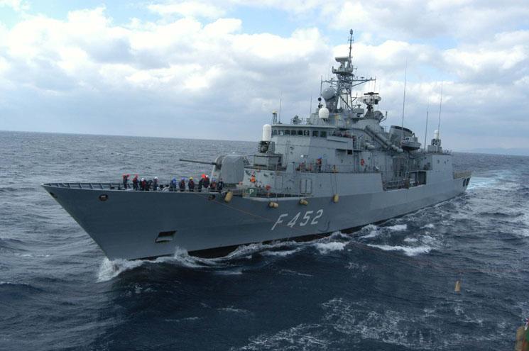 Φωτ. 5. : Υποβρύχιο ΠΟΣΕΙΔΩΝ (S-116) Ελληνικό Πολεμικό Ναυτικό 3.1.4. Φρεγάτα (2): Η φρεγάτα αποτελεί συνήθως την ισχυρότερη μάχιμη μονάδα των μικρών και μεσαίων ναυτικών δυνάμεων.