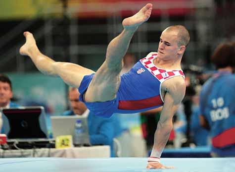 PORTSKA TERMINOLOGIJA Gimnastika i akrobatika - πto ih povezuje?