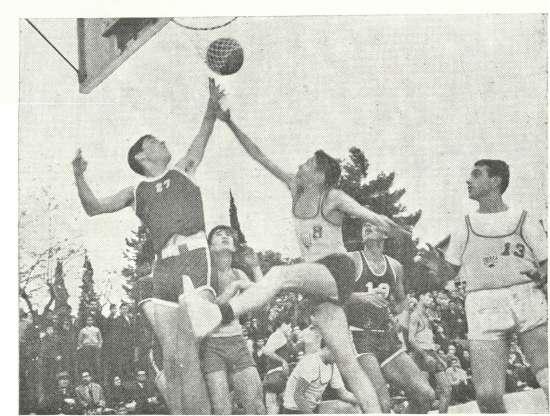 Φύγαμε Παρασκευή πρωί (27-4) και φθάσαμε κατά τό άπόγευμα.