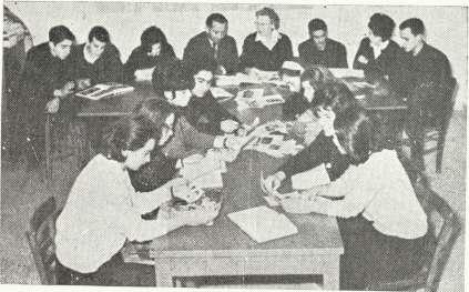 ποιητές Correspondence Club Debate Club Σύμβουλος: Miss Helen MacCune.