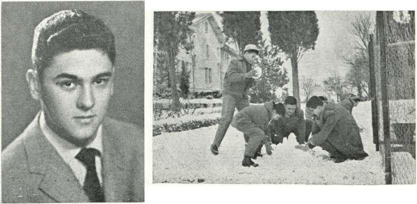 Παρέα μέ τά γήπεδα Ά π ό τήν πρώτη κιόλας σχολική μέρα τού 57 οί κοντοπαντελονάκηδες τής Prep σκόρπισαν στά γήπεδα.