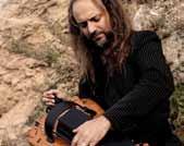 Bijan Chemirani is a French/Iranian percussionist and virtuoso of the zarb (a Persian goblet drum) which was taught to him by his illustrious father Djamchid Chemirani.