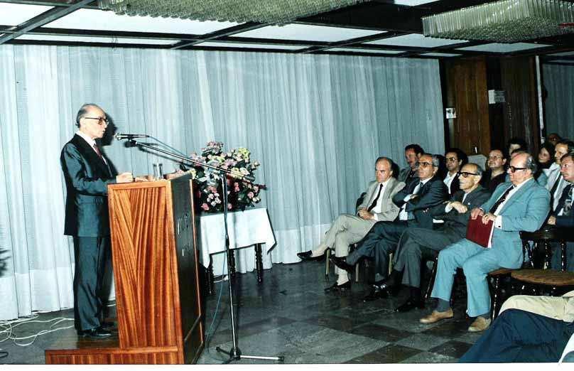 Για την καλύτερη προβολή του Συνεδρίου θα αποσταλούν προσκλήσεις σε όλα τα κύρια ΜΜΕ της Αθήνας και Θεσσαλονίκης καθώς και προς την περιφέρεια.