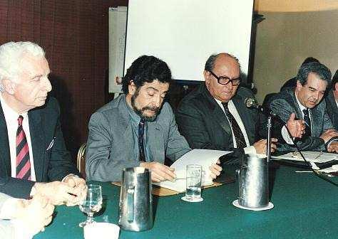 Χορηγό προβλέπονται οι ακόλουθες παροχές: Αποκλειστικότητα Εµφάνιση λογοτύπου o Στις έντυπες διαφηµιστικές καταχωρήσεις o Στις έντυπες και ηλεκτρονικές προσκλήσεις o Στις ηλεκτρονικές προσκλήσεις για
