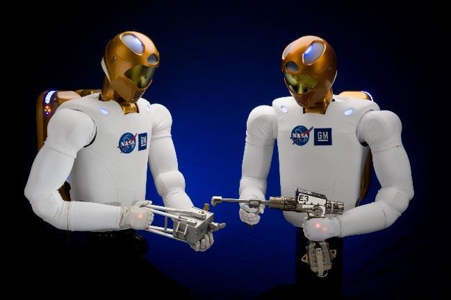 Εισαγωγή 17 Robonaut 2 διαθέτει ανθρωπομορφικά χέρια με τους επενεργητές τους να βρίσκονται στον πήχη, και άρα πρόκεινται για ρομποτικά χέρια εξωτερικής