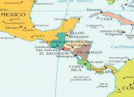 Γουατεμαλα Οι πρώτοι κάτοικοι της χώρας ήταν οι Καρίβες, οι οποίοι είχαν εγκατασταθεί από τα πανάρχαια χρόνια στα υψίπεδα.