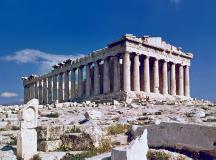 During the opening of the Museum, the Culture Minister made a symbolic gesture that was broadcast around the world, placing a marble piece returned from the Vatican Museum in a panel of the