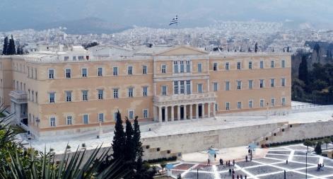 filling of questionnaire / Συζήτηση, γεύμα, καφές και συμπλήρωση ερωτηματολογίου The Parliament is the supreme democratic institution