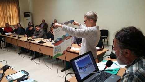 31 Μαρτίου έως 3 Απριλίου 2017: Κρήτη Περαιτέρω βήµατα συνεργασίας µεταξύ Κρήτης και Ρύγκεν Η Κρήτη και το Ρύγκεν σχεδιάζουν µε αποφασιστικότητα νέες δράσεις: αφενός, οι ήµαρχοι Αστερουσίων-Μεσαράς