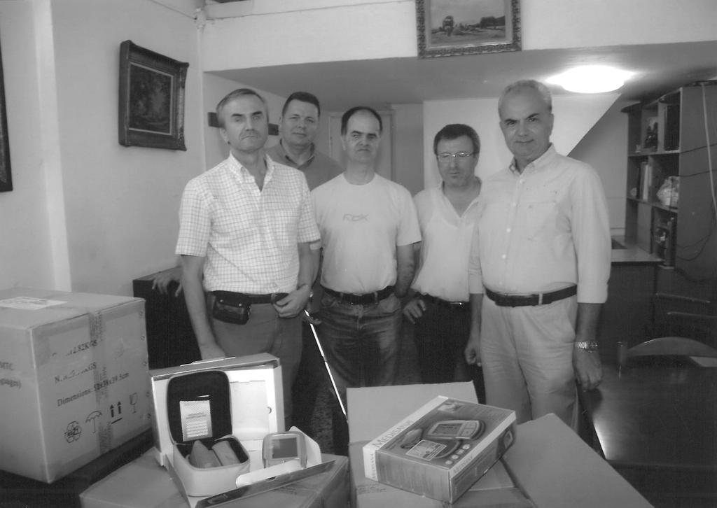 32. Προβολή της Φ.Α.Α.Θ. στα μέσα μαζικής ενημέρωσης (τηλεοπτική κάλυψη εκδηλώσεων, ραδιοφωνικές και τηλεοπτικές συνεντεύξεις, δημοσιεύσεις δελτίων τύπου και άρθρων για τη Φ.Α.Α.Θ. κ.ά.). 33.
