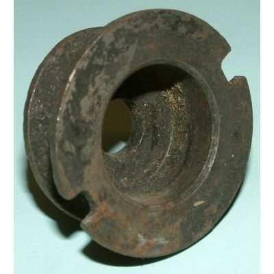 073 732 027 Bolzen 073 731 511 Rahmenhinterteil 073 732 036 Sechskantschraube (M 14x1x72) 073 731 531 Rahmenvorderteil, vollst.