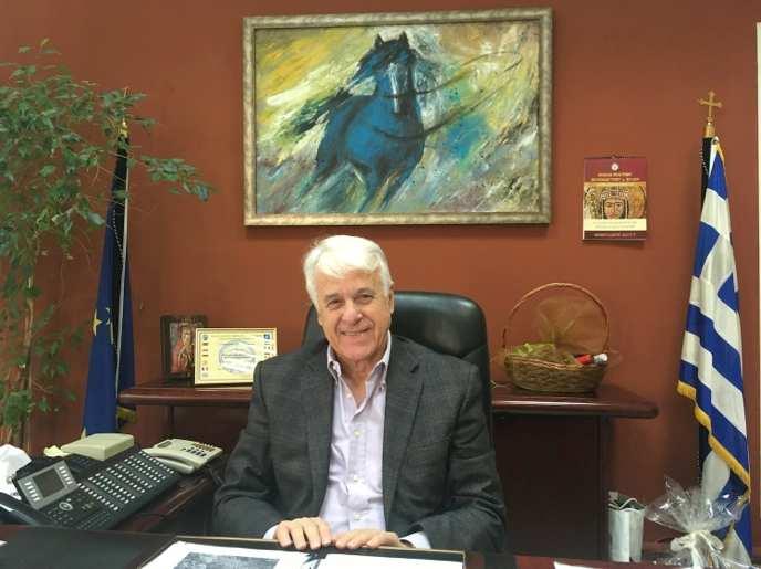ΦΙΛΟΞΕΝΟΥΜΕΝΟ ΑΡΘΡΟ Συνέντευξη µε τον Αστέριο Γαβότση, ήµαρχο Ωραιοκάστρου: «Οι προσωπικοί δεσµοί είναι ό,τι σηµαντικότερο» Πώς είναι η συνεργασία µε τους Γερµανούς εταίρους σας; Η συνεργασία µας µε