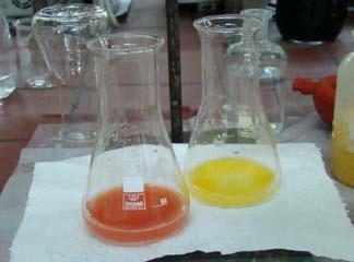 και 7. Εικόνα 4-40 - Συσκευή μέτρησης ph (UV Bayern, WTW Bayern, Germany) 4.4.2 Προσδιορισμός ολικής οξύτητας Ο προσδιορισμός της ολικής οξύτητας του πορτοκαλοχυμού έγινε με τιτλοδότηση 5 ml δείγματος χυμού με διάλυμα NaOH 0,1 N παρουσία δείκτη φαινολοφθαλεΐνης.