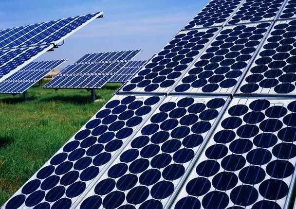 1. UVOD Obstajata dva načina zadovoljevanja potreb po električni energiji.