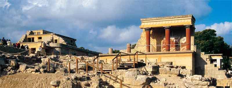 Το 3.000 π.χ. στην Κνωσό δημιουργήθηκαν οι πρώτοι χώροι ταφής απορριμμάτων.