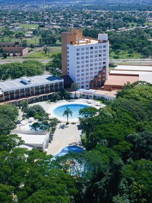 ΞΕΝΟΔΟΧΕΙΑ Hilton Rio de Janeiro Copacabana (Ρίο ντε Τζανέιρο) Μπροστά στην Kόπα Kαμπάνα.