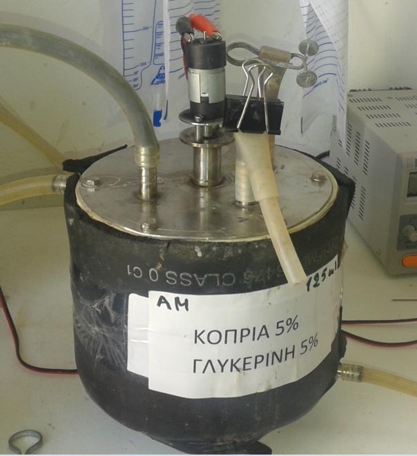επεξεργασία αστικής ιλύς με κοπριά και γλυκερίνη για την παραγωγή