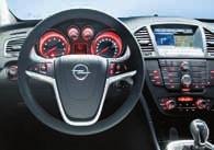 Εξέλιξαν έναν νέο V8 κινητήρα 4,4 lt με διπλό turbo, που αποδίδει 555 PS στις 6.000 rpm και έχει μέγιστη ροπή 69,3 kgm στις 1.500 rpm.