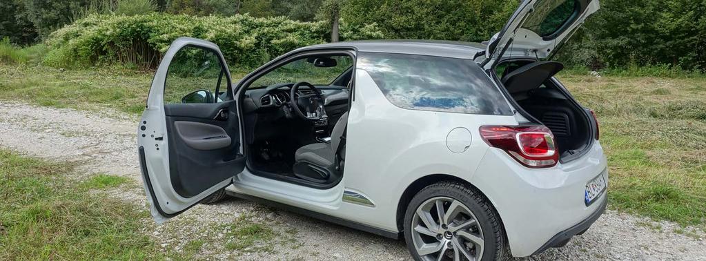 svet motorov Bol štvrtok večer a moje plány na dovolenku pri mori v ten deň definitívne stroskotali. Lenže objavila sa možnosť vypadnúť na pár dní s partiou aktívnych ľudí do Slovinska.