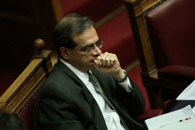 Η οικονομία θα αρχίσει να ανακάμπτει, ιδιαίτερα αν μέχρι το Σεπτέμβριο ενταχθούμε στο Πρόγραμμα Ποσοτικής Χαλάρωσης της Ευρωπαϊκής Κεντρικής Τράπεζας.