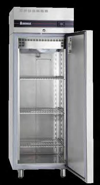 This kit makes the storage of large pieces of meat products in INOMAK uprights easier.