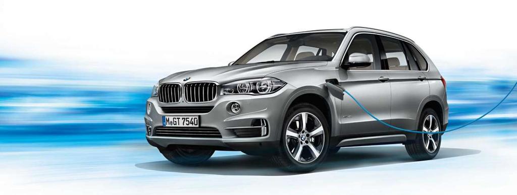 BMW 225xe_iPerformance Τα 330e και 530e έχουν ισχύ 252 ίππων και 420 Nm ροπής, ενώ η κατανάλωση καυσίμου κυμαίνεται θεωρητικά- στα 2 λτ/100 χλμ. και οι εκπομπές ρύπων μεταξύ 44 και 49 γρ./χλμ.