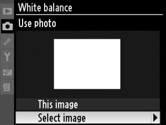 Αντιγραφή ισορροπίας λευκού από φωτογραφία Ακολουθήστε τα παρακάτω βήματα για να αντιγράψετε μια τιμή που μετρήθηκε για την ισορροπία λευκού από μια φωτογραφία στην κάρτα μνήμης.