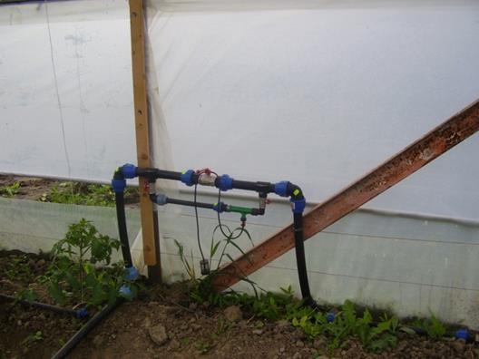 Fertilizator montat în instalația de fertirigare