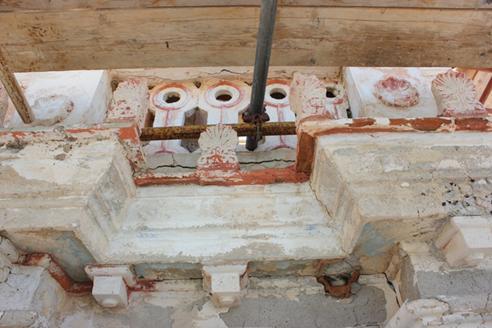 των κιόνων 29.